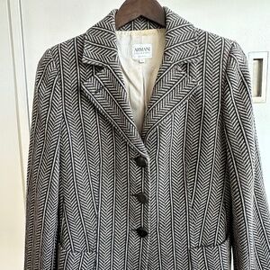Armani Collezioni herringbone jacket made in Italy -- Size 8 (EU 44)